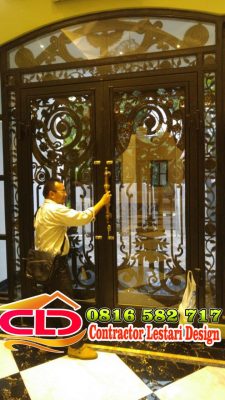 pintu minimalis,tralis minimalis,desain pagar besitempa minimalis,foto pagar minimalis,gambar pagar besi tempa