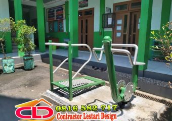 Pemasangan alat fitnes outdoor